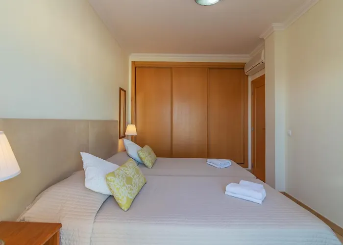 Solar Do Golfe 101 - By Sun شقة *