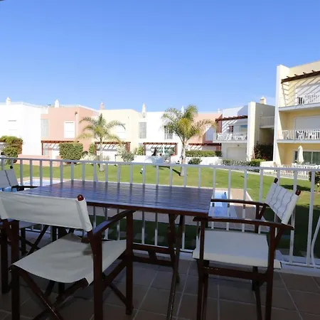 Solar Do Golfe 101 - By Sun Appartement *